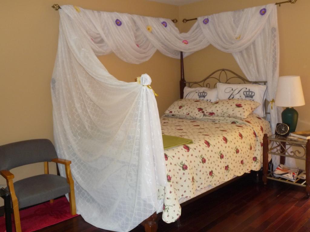세첼트 Davis Brook Retreat B&B 외부 사진
